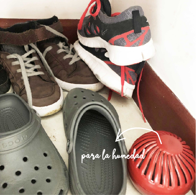 Soluciones para el mal olor en los zapatos 